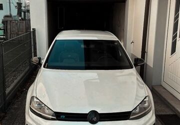 VW Golf 119.000 km 22.150 &euro; Strullendorf 96129