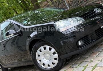 VW Golf 192.700 km 2.290 &euro; Nürnberg 90431