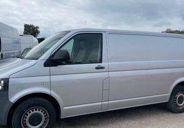 VW T5 Transporter 190.000 km 9.000 &euro; Nürnberg 90427