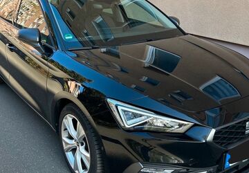 Seat Leon 90.300 km 17.900 &euro; Nürnberg 90439