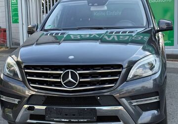 Mercedes-Benz ML 350 300.000 km 11.490 &euro; Fürth 90763