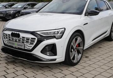 Audi Q8 e-tron 60.250 km 49.440 &euro; Herzogenaurach 91074