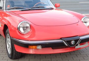 Alfa Romeo Spider 89.000 km 14.900 &euro; Nürnberg 90431