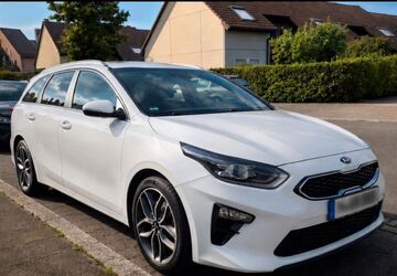 Kia ceed Sportswagon 121.000 km 14.999 &euro; Nürnberg 90471