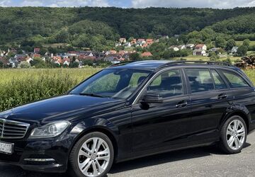 Mercedes-Benz C 250 329.500 km 4.700 &euro; Forchheim 91301