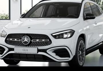 Mercedes-Benz GLA 200 9.900 km 42.200 &euro; Nürnberg 90402
