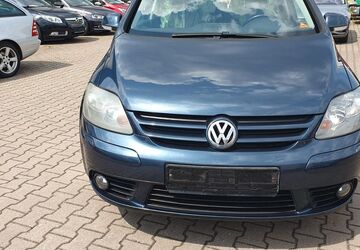 VW Golf 207.000 km 2.750 &euro; Nürnberg 90431