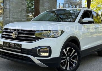 VW T-Cross 59.000 km 14.900 &euro; Nürnberg 90431