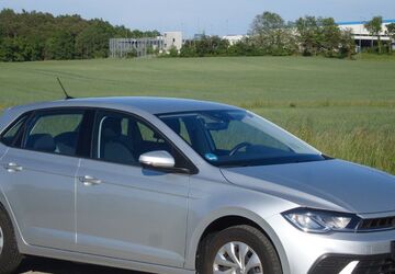 VW Polo 23.730 km 15.990 &euro; Pommersfelden 96178