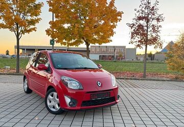 Renault Twingo 94.000 km 2.689 &euro; fürth 90762