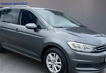VW Touran 59.000 km 21.970 &euro; Nürnberg 90482