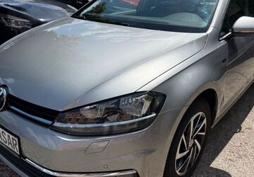 VW Golf 45.000 km 12.980 &euro; Fürth 90763