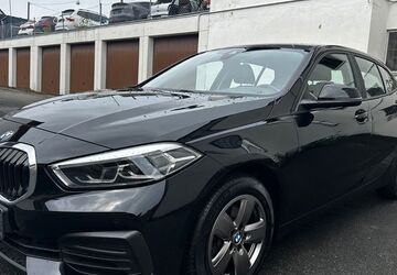 BMW 118 129.000 km 15.990 &euro; Nürnberg 90449