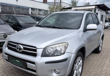 Toyota RAV 4 203.579 km 3.298 &euro; Nürnberg 90439