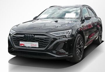 Audi Q8 e-tron 33.250 km 48.740 &euro; Erlangen 91058