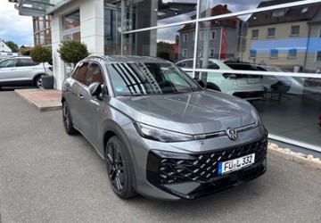 VW T-Roc 3.000 km 38.890 &euro; Langenzenn 90579