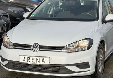 VW Golf 124.500 km 10.899 &euro; Nürnberg 90431