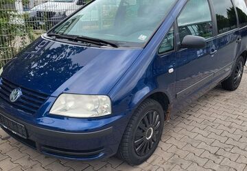 VW Sharan 284.000 km 1.590 &euro; Nürnberg 90449