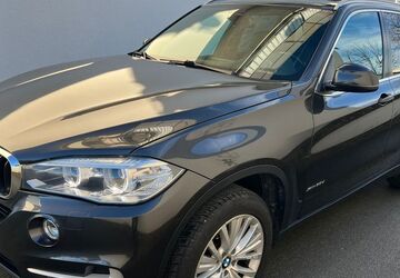 BMW X5 180.000 km 22.999 &euro; Fürth 90768