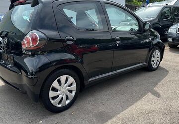 Toyota Aygo (X) 164.000 km 2.450 &euro; Schwabach 91126