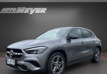Mercedes-Benz GLA 180 13.900 km 35.940 &euro; Neustadt a.d. Aisch 91413