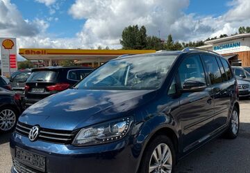 VW Touran 167.424 km 6.900 &euro; Zirndorf 90513