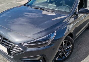 Hyundai i30 64.400 km 14.799 &euro; Fürth 90762