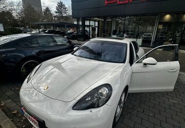 Porsche Panamera 107.000 km 41.400 &euro; Frensdorf 96158