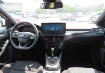 Ford Focus 6.911 km 27.999 &euro; Nürnberg 90431
