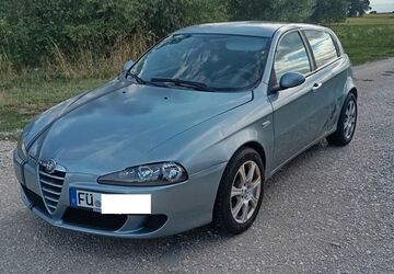 Alfa Romeo 147 242.000 km 898 &euro; Wilhermsdorf 91452