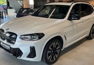 BMW iX3 29.500 km 43.980 &euro; Forchheim 91301