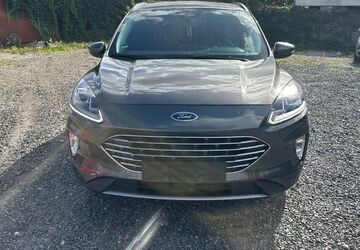 Ford Kuga 52.000 km 17.500 &euro; Fürth 90763