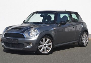 Mini Cooper S 154.881 km 5.890 &euro; Nürnberg 90408