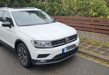 VW Tiguan 98.000 km 21.500 &euro; Zirndorf 90513