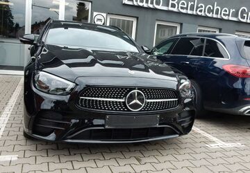 Mercedes-Benz E 200 60.709 km 37.900 &euro; Erlangen 91058