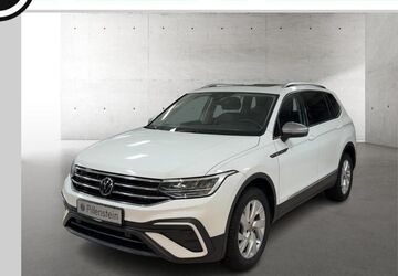 VW Tiguan Allspace 42.550 km 29.609 &euro; Fürth 90762