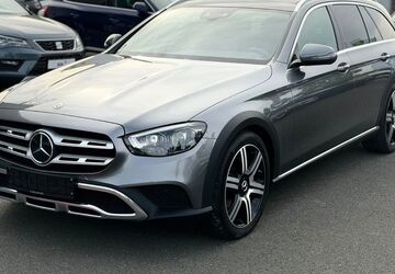 Mercedes-Benz E 400 105.034 km 34.800 &euro; Fürth 90763