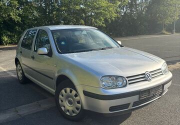 VW Golf 94.000 km 2.900 &euro; Wachenroth 96193