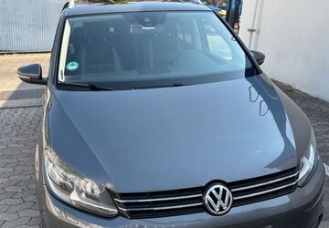 VW Touran 216.000 km 10.900 &euro; nürnberg 90461