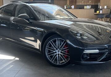 Porsche Panamera 110.121 km 59.740 &euro; Cadolzburg bei Nürnberg 90556