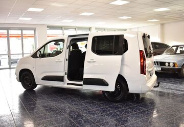 Opel Combo Life 166.434 km 11.870 &euro; Nürnberg 90431