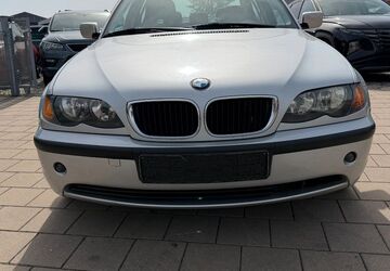 BMW 318 142.440 km 4.999 &euro; Fürth 90763