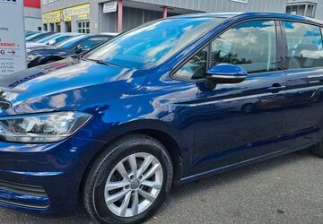 VW Touran 135.821 km 16.970 &euro; Fürth 90763