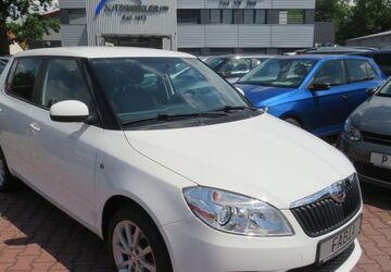 Skoda Fabia 89.961 km 7.890 &euro; Nürnberg 90431