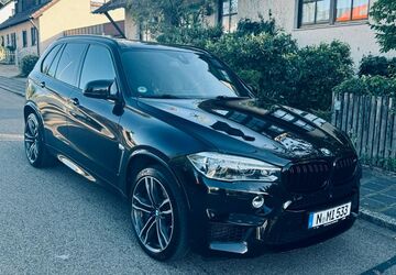 BMW X5 M 148.372 km 34.990 &euro; Nürnberg 90453
