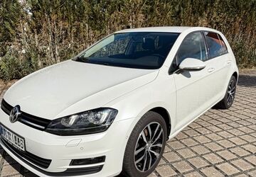 VW Golf 105.000 km 8.350 &euro; Buttenheim 96155
