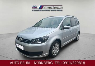 VW Touran 222.600 km 4.990 &euro; Nürnberg 90431