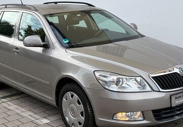 Skoda Octavia 79.000 km 2.900 &euro; Nürnberg 90451