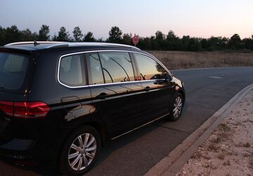 VW Touran 108.000 km 18.999 &euro; Hirschaid 96114