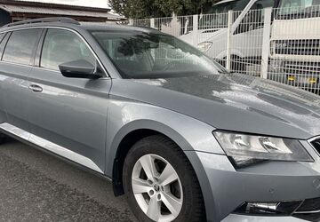 Skoda Superb 123.000 km 12.900 &euro; Nürnberg 90427